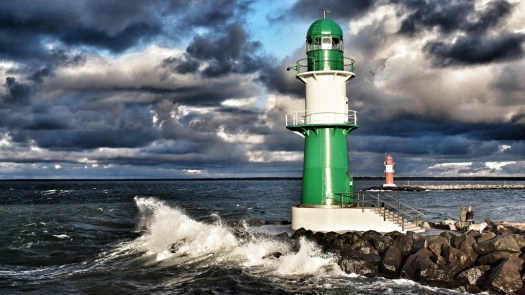Der Leuchtturm in Warnemünde