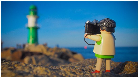 Der erste Gang gilt stets dem Leuchtturm von Warnemünde - Foto: h|b