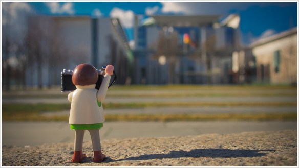 Der lange Schatten der Macht - Foto: h|b