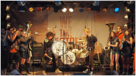 Die Jägermeister-Show-Band an der Spree - Foto: h|b