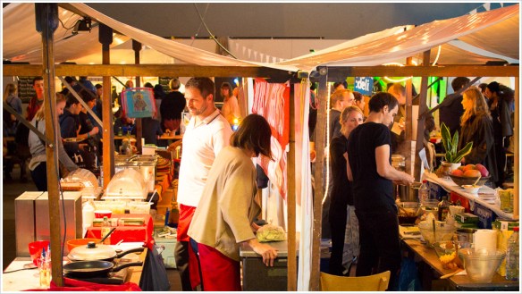 Wand an Wand wird lecker gekocht - Foto: h|b