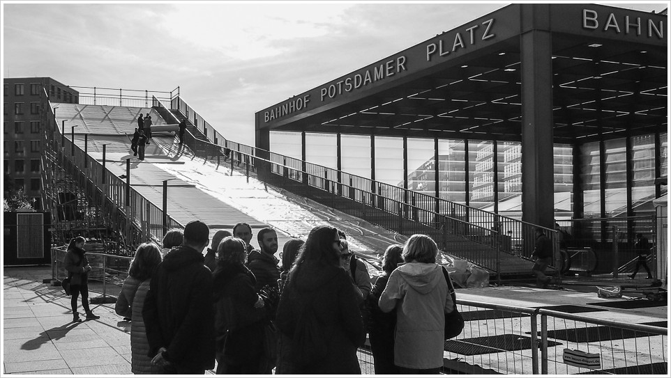 Rodelbahn am Potsdamer Platz