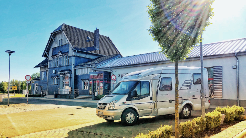 73BC51A1-A81E-4F5B-B226-EB1154EB2EDE