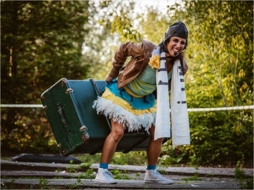 Walkperformance mit Clara Rodriguez Garcia Muñoz im Spreepark Berlin