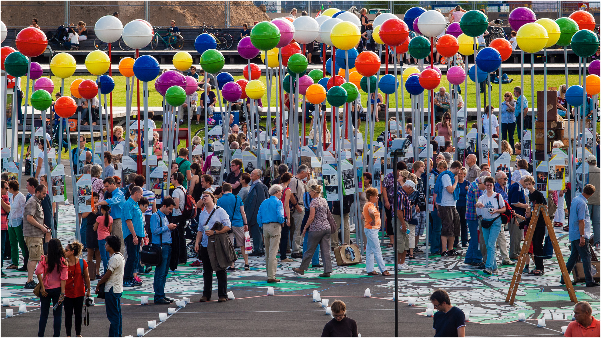 Aktion auf der Schlosswiese in Berlin