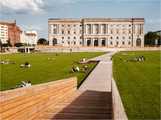 Schlosswiese in Berlin