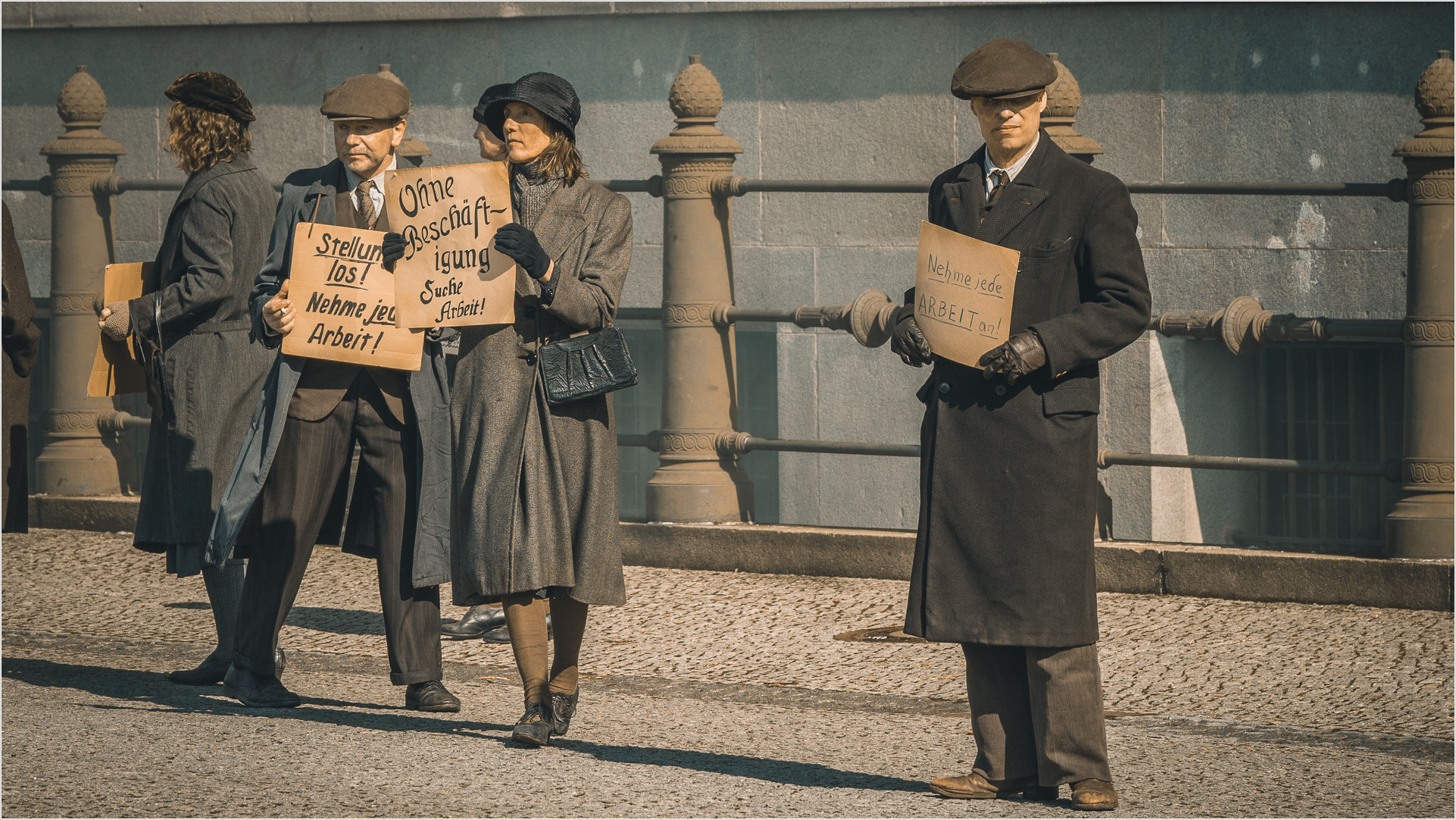 Dreharbeiten zu Babylon Berlin am Roten Rathaus