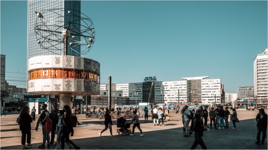 Alexanderplatz mit Weltzeituhr