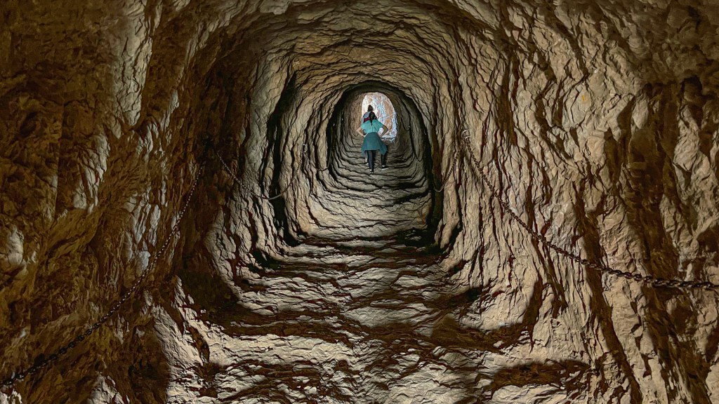 Tunnel durch den Penyal d’Ifac