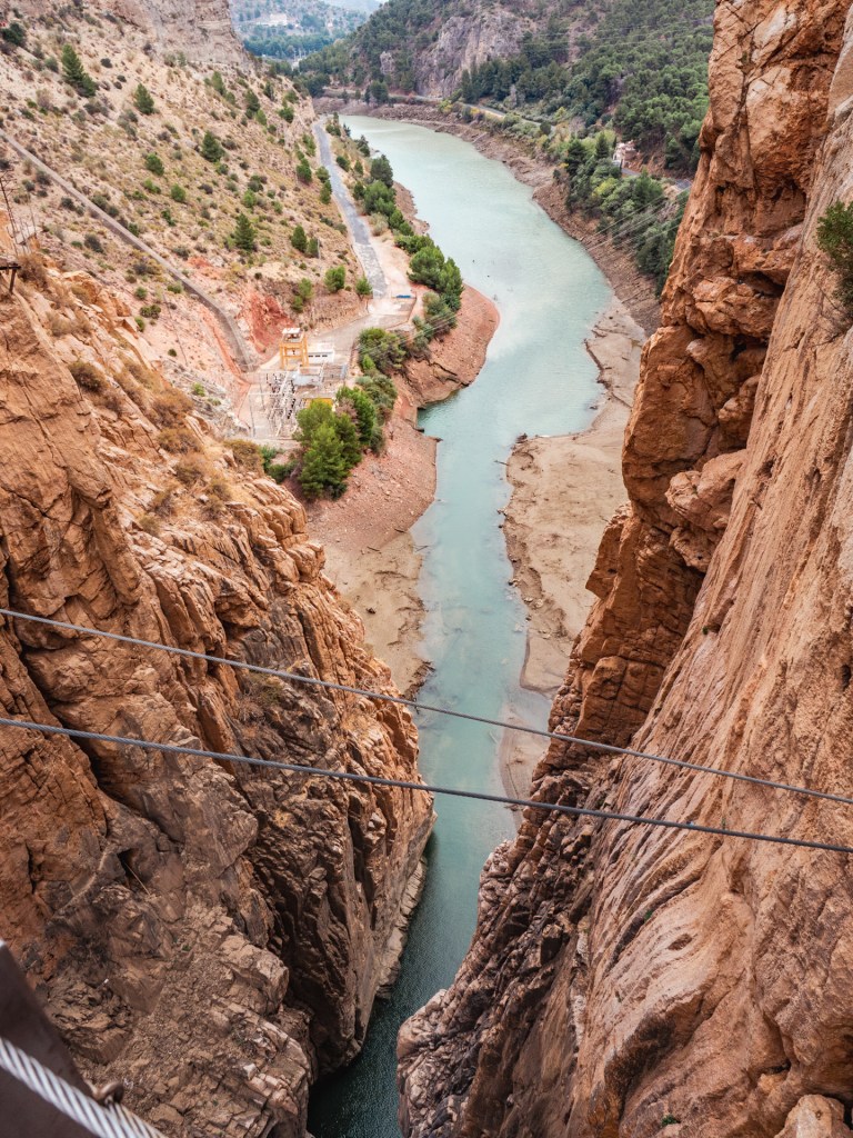 Blick von der Hängebrücke des Caminito del Rey