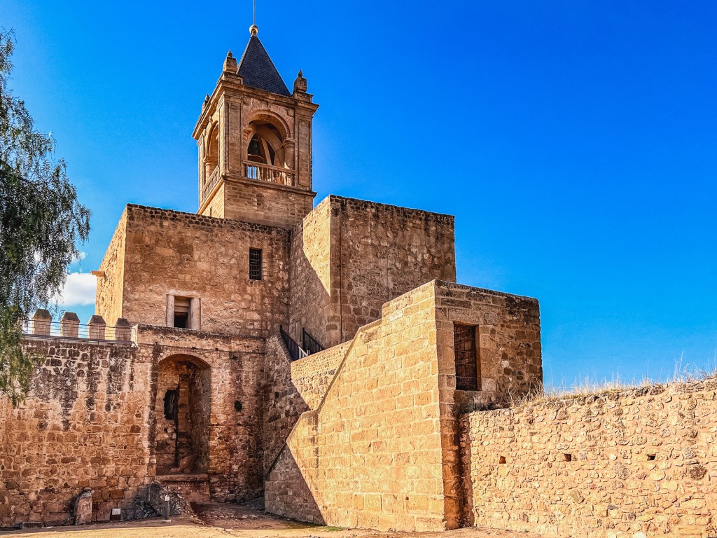 Torre del Homenaje auf der Alcazaba von Antequera