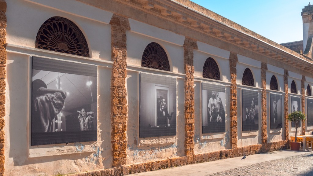 Aussenansicht der Markthalle in Cadiz