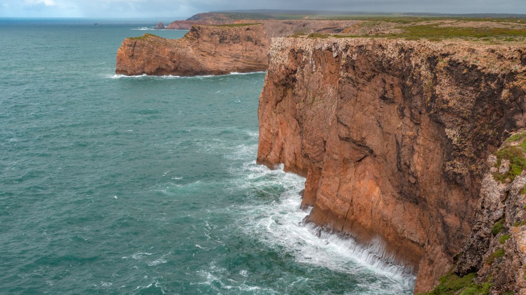 Klippen im Atlantik am Cabo de São Vicente