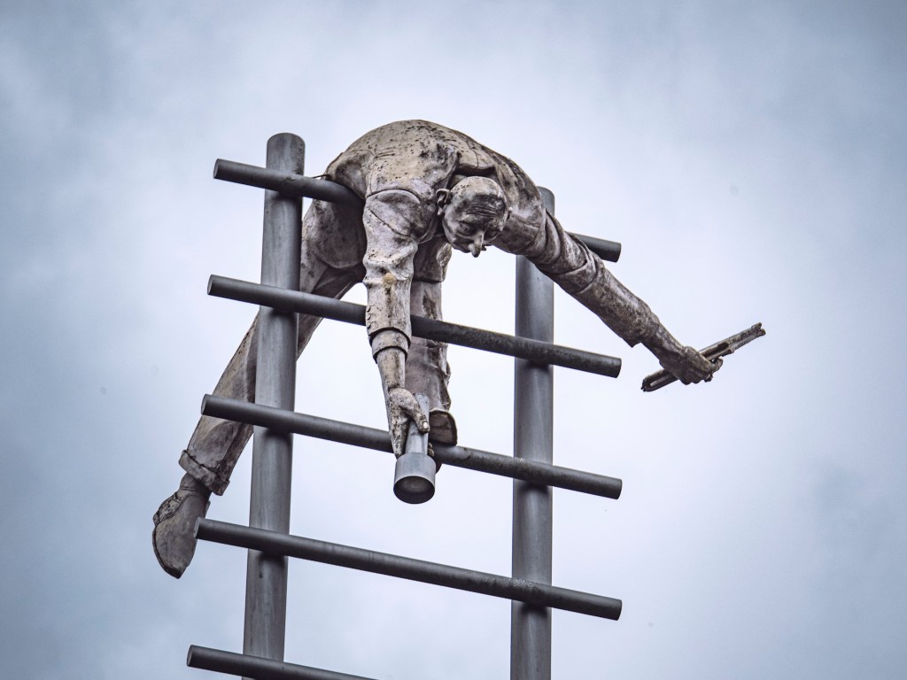 Skulptur von Peter Lenk