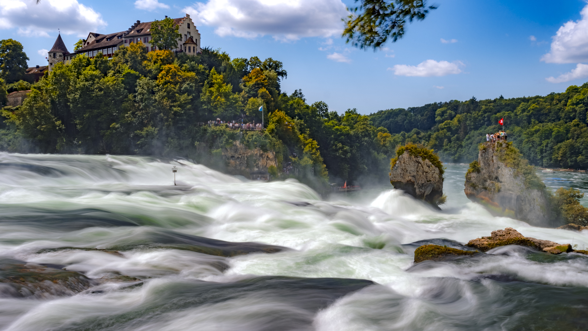 Rheinfall mit Schloss Laufen