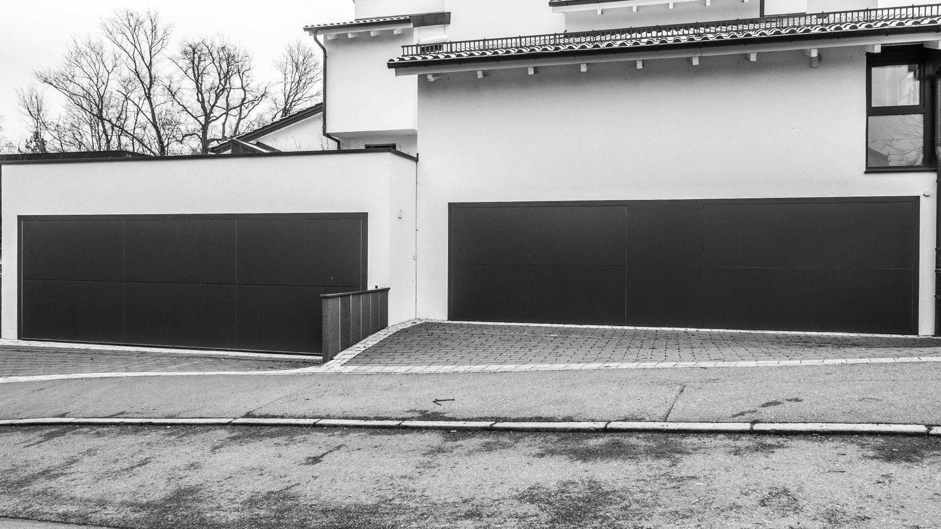 Zwei Garagen