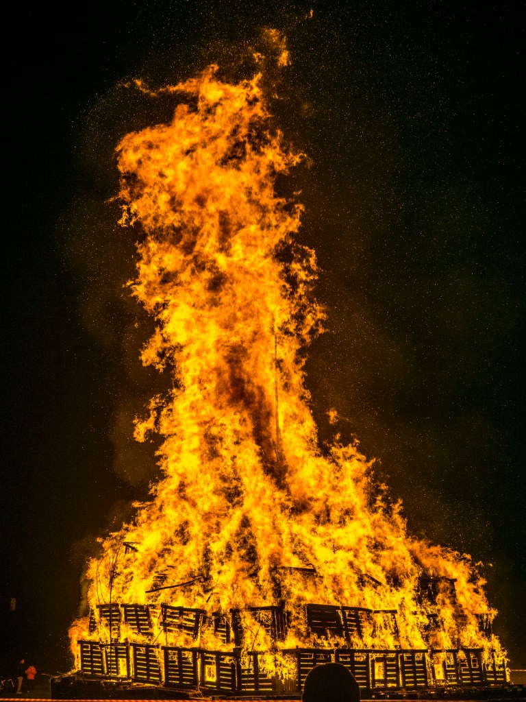 Ein Funkenfeuer am Bodensee