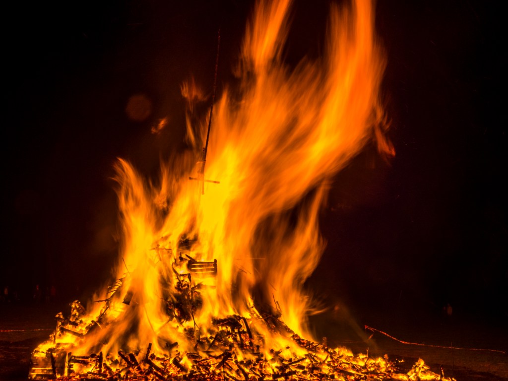 Ein Funkenfeuer am Bodensee