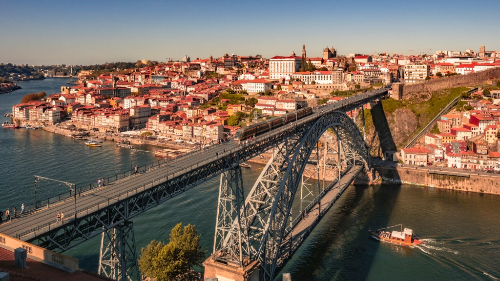 18. Ponte Luís 1 / Porto