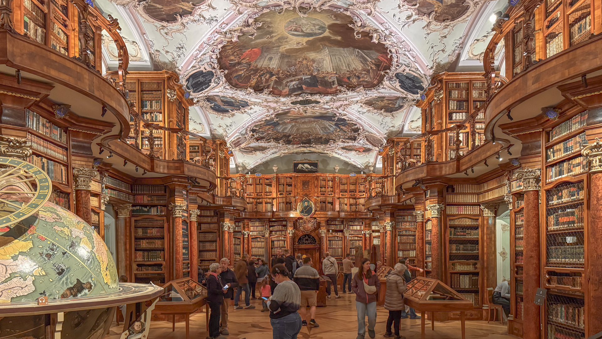 Innenaufnahme der Stiftsbibliothek in St. Gallen